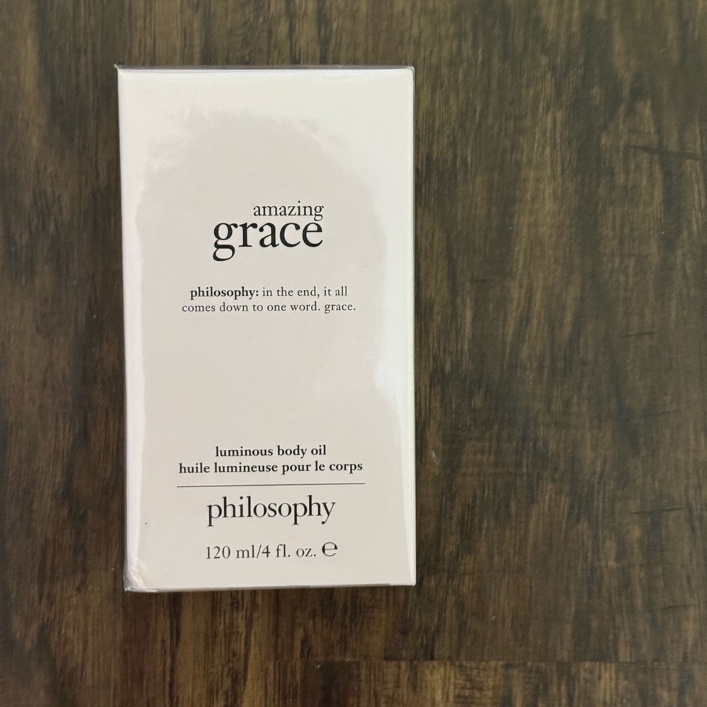 Philosophy  amazing Pure Grace Luminous Body Oil - Gold size 4 fl.oz